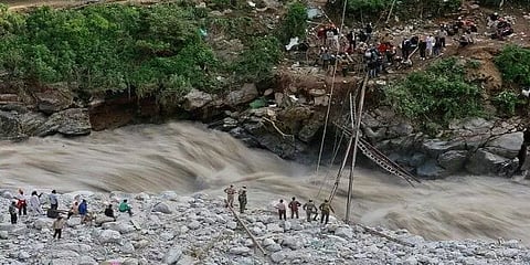 உத்தராகண்ட் பனிவெடிப்பால் உருவான பேரழிவு: வடகிழக்கு மாநிலங்களுக்கு கற்றுத்தரும் பாடம்!