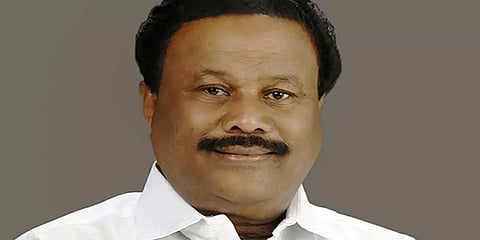 தங்கம் விற்கிற விலைக்கு, தங்கம் என்று பெயர்தான் வைக்க முடியும் - திண்டுக்கல் சீனிவாசன்
