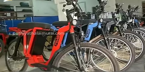 ரூ.4 செலவில் 50 கி.மீ... சென்னை ஐஐடி மாணவர்கள் உருவாக்கிய ‘பைமோ இ-பைக்’