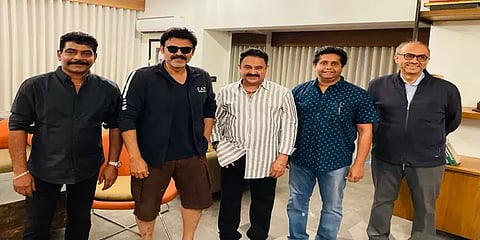 மலையாள வெற்றியை அடுத்து தெலுங்கில் ரீமேக் ஆகிறது "திருஷ்யம் 2"
