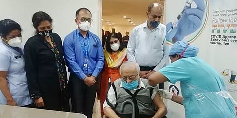 60 வயதை கடந்த  1.25 லட்சம் பேருக்கு கொரோனா தடுப்பூசி