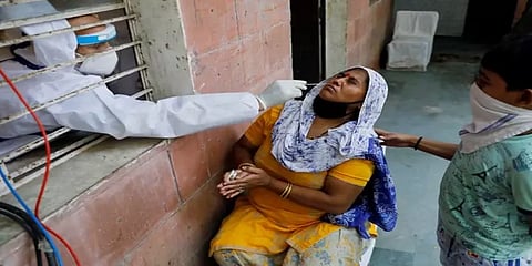 உயரும் கொரோனா பாதிப்பு: உஷாராக இருக்க மத்திய அரசு அறிவுரை