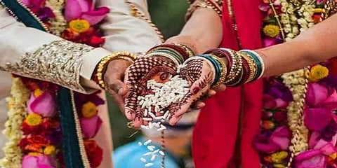 ஜாதக தோஷத்தை நீக்க 13 வயதே ஆன தன் மாணவனை திருமணம் செய்த ஆசிரியை!