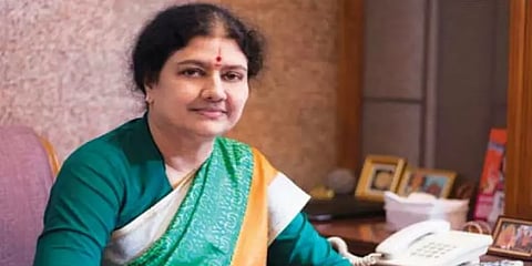 சசிகலா மீண்டும் அதிமுக பொதுச்செயலாளர் ஆக 10%-க்கு கீழ் ஆதரவு: கருத்துக்கணிப்பு முடிவு