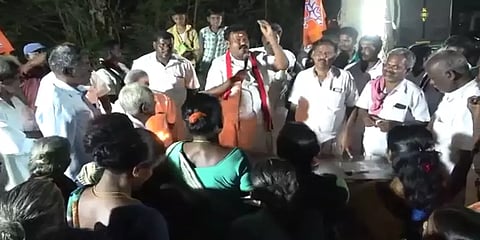 "நாத்தனார் கேள்வி கேட்காமல் இருக்க சீர்வழங்கும் திட்டம்"-ஆலங்குடி அதிமுக வேட்பாளர் பேச்சு