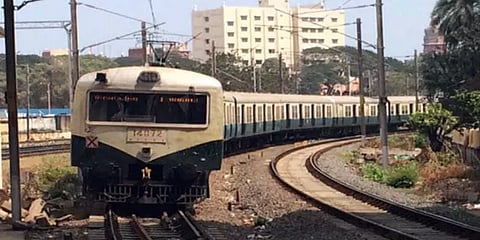 சென்னையில் நாளை புறநகர் ரயில் சேவையில் மாற்றம்