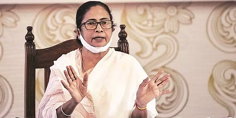 மேற்கு வங்க தேர்தல் களம்: பாஜகவுக்கு எதிரான மம்தாவின் புதிய ஆயுதமா 'கொரோனா 2-ம் அலை'?
