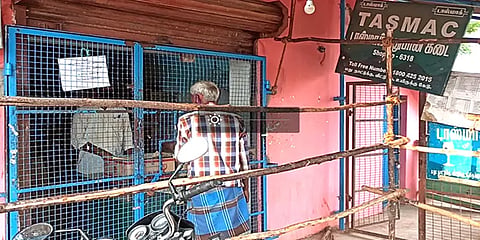 பெரம்பலூர்: டாஸ்மாக் பாரில் தகராறு: பார் உரிமையாளரின் மண்டை உடைப்பு!