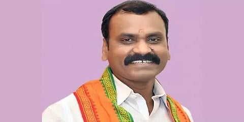 தமிழகத்தில் பாஜக 5 தொகுதிகளில் முன்னிலை