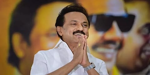 திமுக சட்டமன்ற குழு தலைவராக மு.க ஸ்டாலின் தேர்வு - நாளை ஆளுநரை சந்திக்கிறார்