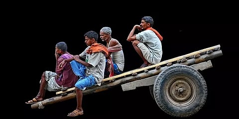 23 கோடி இந்தியர்களின் தினசரி வருமானத்தை சாய்த்த கொரோனா முதல் அலை! -புதிய ஆய்வு சொல்வதென்ன?