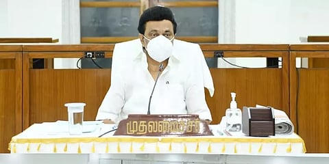 ஆக்சிஜன் பற்றாக்குறை இருக்கக் கூடாது: அமைச்சரவைக் கூட்டத்தில் ஸ்டாலின் அறிவுறுத்தல்
