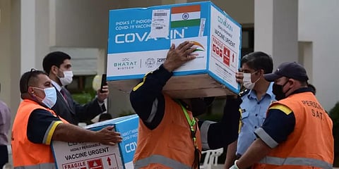 செப்டம்பருக்குள் 10 கோடி கோவாக்சின் தடுப்பூசி; உற்பத்தி நிறுவனங்களுக்கு சிறப்பு நிதி