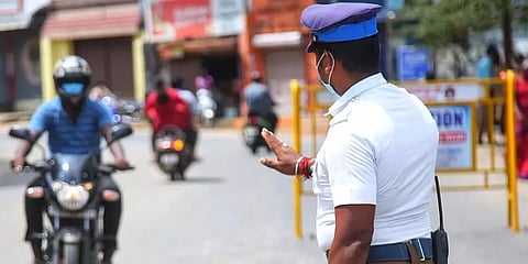 மறு காவல்நிலைய எல்லைக்கு சென்றாலே இ-பதிவு செய்திருக்க வேண்டும்: சென்னை மாநகர காவல்துறை