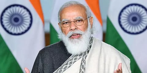 கொரோனா 2-வது அலைக்கு எதிராக தேசம் முழு வலிமையுடன் போராடுகிறது - பிரதமர் மோடி உரை