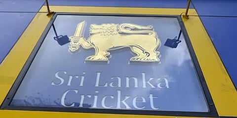 ’’இவ்வளவு குறைவான சம்பளமா?’’ -இலங்கை கிரிக்கெட் வாரியத்திற்கு எதிராக வீரர்கள் போர்க்கொடி