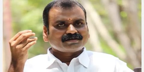 நீட் தேர்வு குறித்து ஆராயும் ஆணையம் எந்த புதிய விஷயங்களையும் கூறாது: எல்.முருகன்