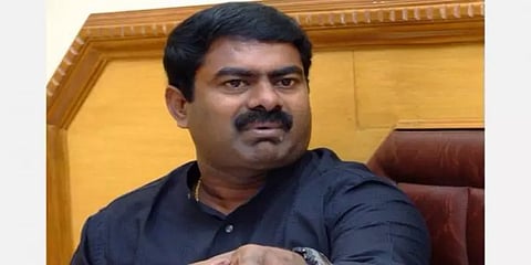 ஊராட்சி மன்ற தலைவரின் பணியை சாதிய மனோபாவமுடைய செயலாளர் தடுப்பதா? - சீமான் கண்டனம்
