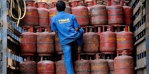 சமையல் எரிவாயு முகவரை மாற்றிக் கொள்ளும் புதிய திட்டம்