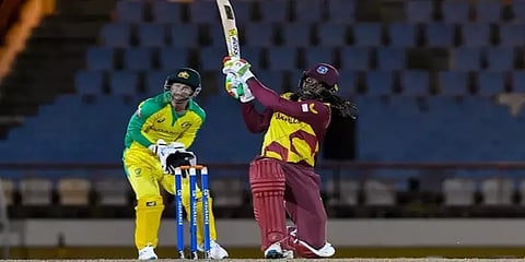 டி20 கிரிக்கெட்டில் 14,000 ரன்கள் - கிறிஸ் கெயில் இமாலய சாதனை