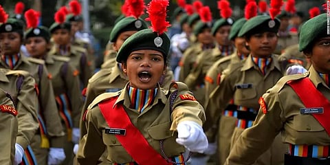 இந்திய ராணுவத்தில் நீண்ட காலம் பணியாற்ற மேலும் 147 பெண்களுக்கு அனுமதி