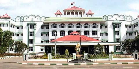 தேனி, சிவகங்கை மருத்துவக் கல்லூரிகளில் எய்ம்ஸ் மாணவர் சேர்க்கையை நடத்தலாம் - தமிழக அரசு