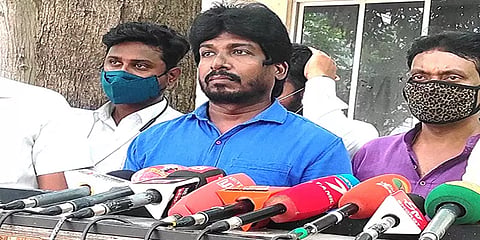 சென்னை: கொலை மிரட்டல் விடுத்ததாக ஜி.பி.முத்து மீது நடிகர் காதல் சுகுமார் புகார்