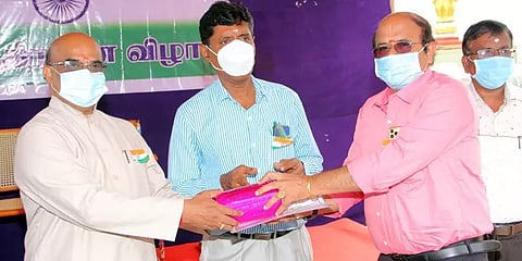 உத்திரமேரூர் பணிமனைக்கு தொடர்ந்து 4-வது முறையாக சிறந்த கிளை மேலாளருக்கான விருது 