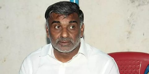 '5 கிலோ தங்கம், 7 கிலோ வெள்ளி, 9 சொகுசு கார்கள்' - கே.சி.வீரமணி வீட்டிலிருந்து பறிமுதல்