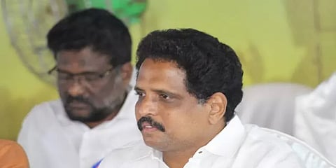 ”தபால் ஆய்வாளர் பணிக்கான தேர்வில் தமிழ் பாடம் இணைக்கப்பட வேண்டும்"- சு.வெங்கடேசன் கடிதம்