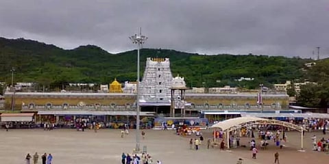 ஏழுமலையானை வழிபட  2 டோஸ் கொரோனா தடுப்பூசி சான்றிதழ் அவசியம் - திருப்பதி தேவஸ்தானம்