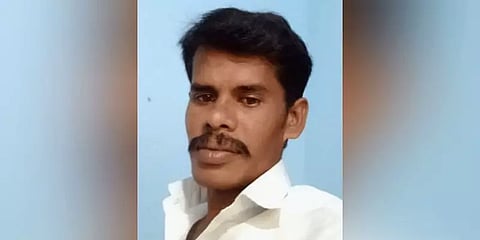 நடத்தையில் சந்தேகப்பட்டு திட்டிய மனைவி - பூச்சிக்கொல்லி மருந்தை குடித்து உயிர்விட்ட கணவன்