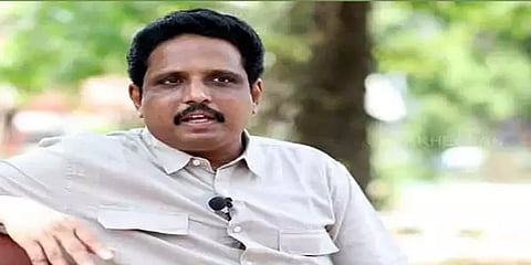 "தமிழக தேர்வர்களுக்கு இந்தியில் பயிற்சி கொடுப்பதா?” - மதுரை எம்.பி. சு.வெங்கடேசன் கேள்வி