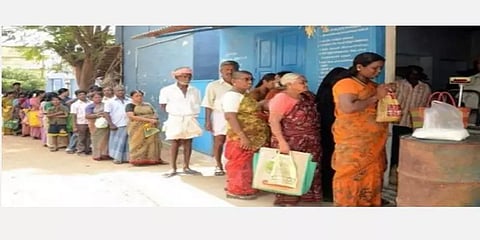 தீபாவளிக்காக கூடுதல் நேரம் இயங்கும் ரேசன் கடைகள்