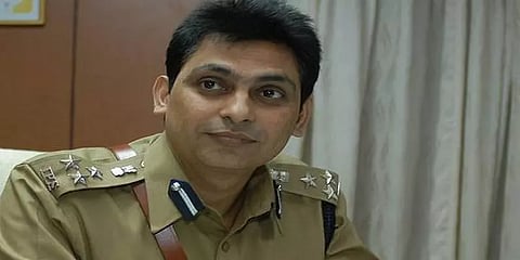 பணியில் இருந்தபோது திடீர் நெஞ்சு வலி.. சென்னை காவல் ஆணையர் மருத்துவமனையில் அனுமதி