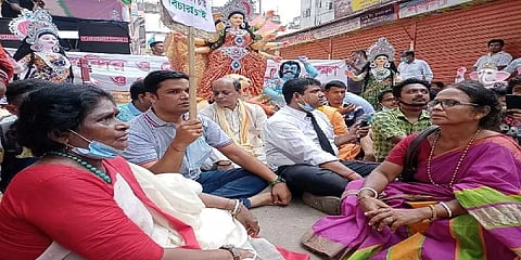 வங்கதேசத்தில் இந்து கோயில்கள் மீது தாக்குதல்: 4 பேர் பலி, 100 பேர் கைது