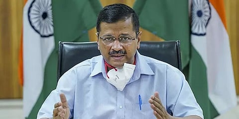 டெல்லியில் அதிகரிக்கும் காற்று மாசுபாடு - அவசர ஆலோசனைக் கூட்டத்திற்கு கெஜ்ரிவால் அழைப்பு