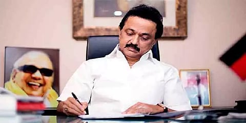 'நாட்டின் ஆட்சிமொழிகளுள் ஒன்றாக தமிழ்மொழியை அறிவிக்க வேண்டும்' - ஸ்டாலின்