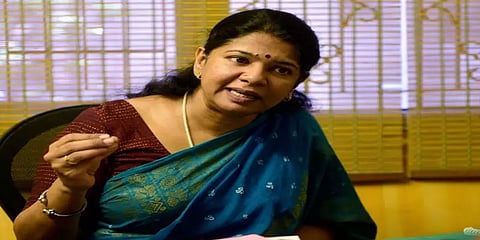 கரூர் மாணவி தற்கொலை: பாலியல் வன்முறையை வெளியில் சொல்லும் சூழலை ஏற்படுத்த வேண்டும்: கனிமொழி