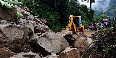 நிலச்சரிவுகள் குறித்து முன்கூட்டியே எச்சரிக்கும் அமைப்பு..  தமிழகத்தில் சோதனை பணிகள்