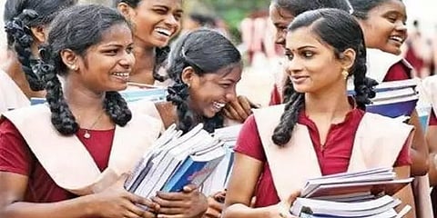 10,11,12ஆம் வகுப்பு மாணவர்களுக்கு மேம்படுத்தப்பட்ட மதிப்பெண் சான்று