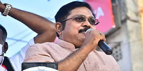 அம்மா உணவகத்திலிருந்து ஜெயலலிதா படம் அகற்றம் - டிடிவி.தினகரன் கண்டனம்