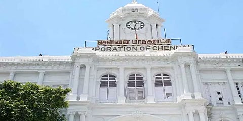 சென்னையில் அனுமதியின்றி வைக்கப்பட்ட விளம்பர பலகைகளை அகற்ற உத்தரவு