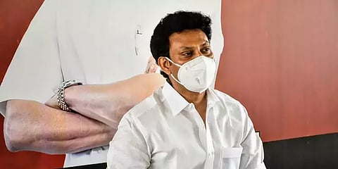 ”இந்த வருடம் 10, 12 வகுப்புகளுக்கு கட்டாயம் நேரடி பொதுத்தேர்வுதான்”-அமைச்சர் அன்பில் மகேஷ்