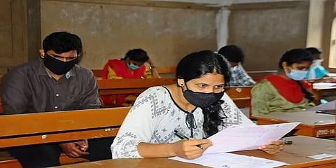 ஞாயிறு ஊரடங்கு - டிஎன்பிஎஸ்சி புள்ளியியல் சார்நிலைப் பணி தேர்வு 11ம் தேதிக்கு மாற்றம்
