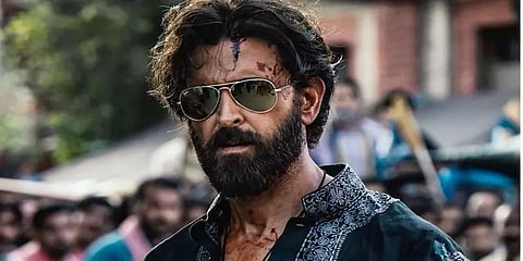 ஹிர்த்திக் ரோஷன் பிறந்தநாள் -  ‘விக்ரம் வேதா’ ஃபர்ஸ்ட் லுக் வெளியீடு
