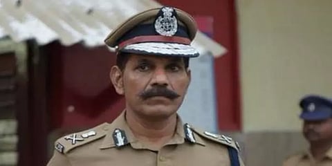 'அரசு சின்னங்களை தவறாக பயன்படுத்தினால் கடும் நடவடிக்கை' - டிஜிபி சைலேந்திரபாபு எச்சரிக்கை