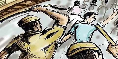 ஜார்க்கண்ட்: போராட்டம் நடத்தியவர்கள் மீது காவல்துறை நடத்திய தடியடி - சிதறியோடிய மக்கள்