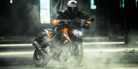 ‘E - Duke’ எலக்ட்ரிக் பைக் தயாரிப்பில் இறங்கியுள்ள கே.டி.எம்