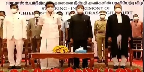 சென்னை உயர் நீதிமன்ற தலைமை நீதிபதியாக முனீஸ்வர்நாத் பண்டாரி பதவியேற்பு